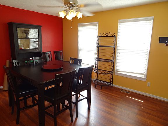 4th image of 3207 Fendall Ave
