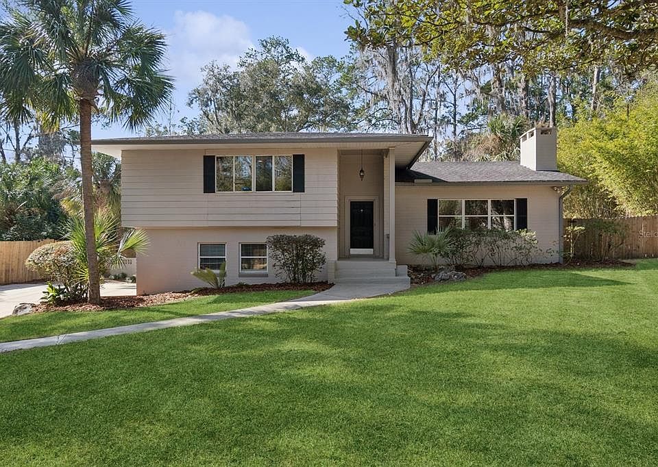 1st image of 1524 NW 22ND STREET