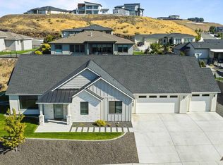 2287 S Alaska St, Kennewick, WA 99338