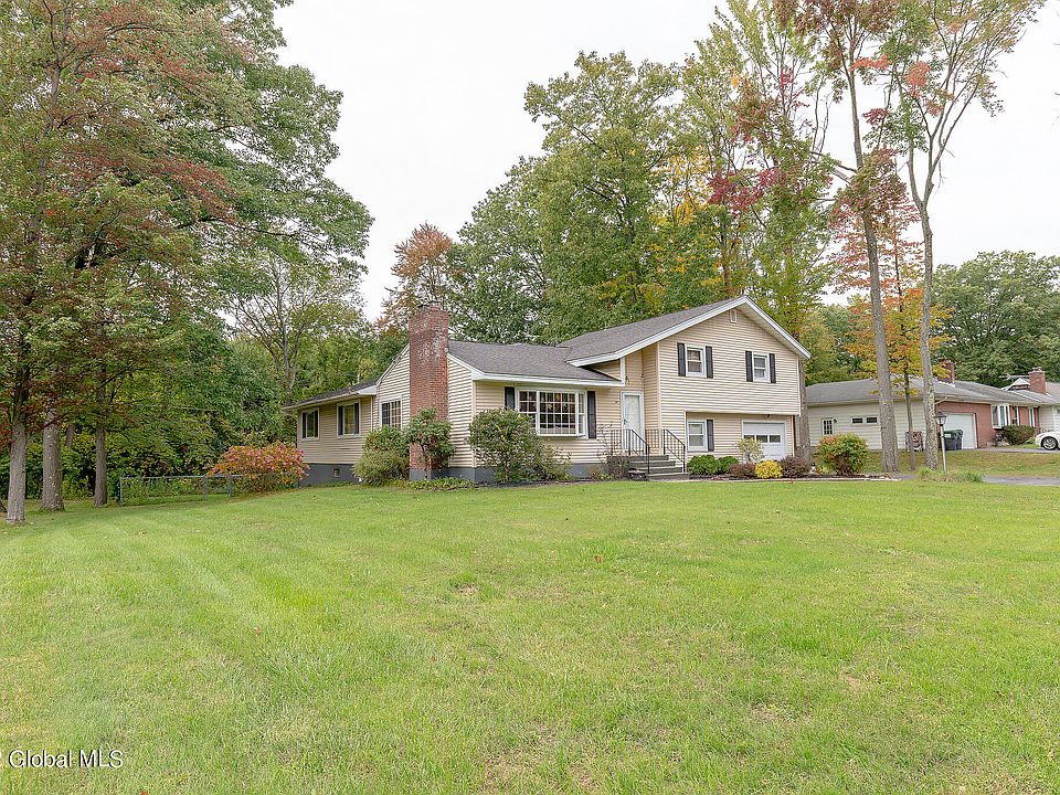 homes for sale in latham ny 12110