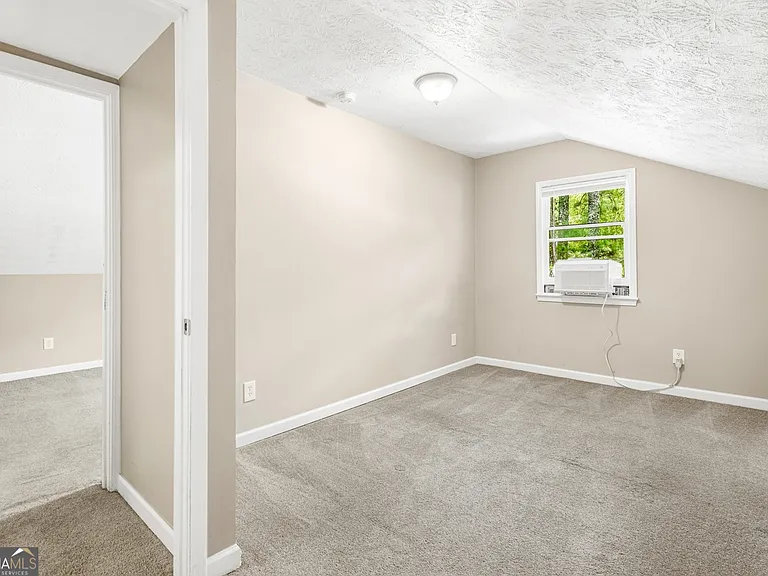 651 Stratford Green Way — Photo 15