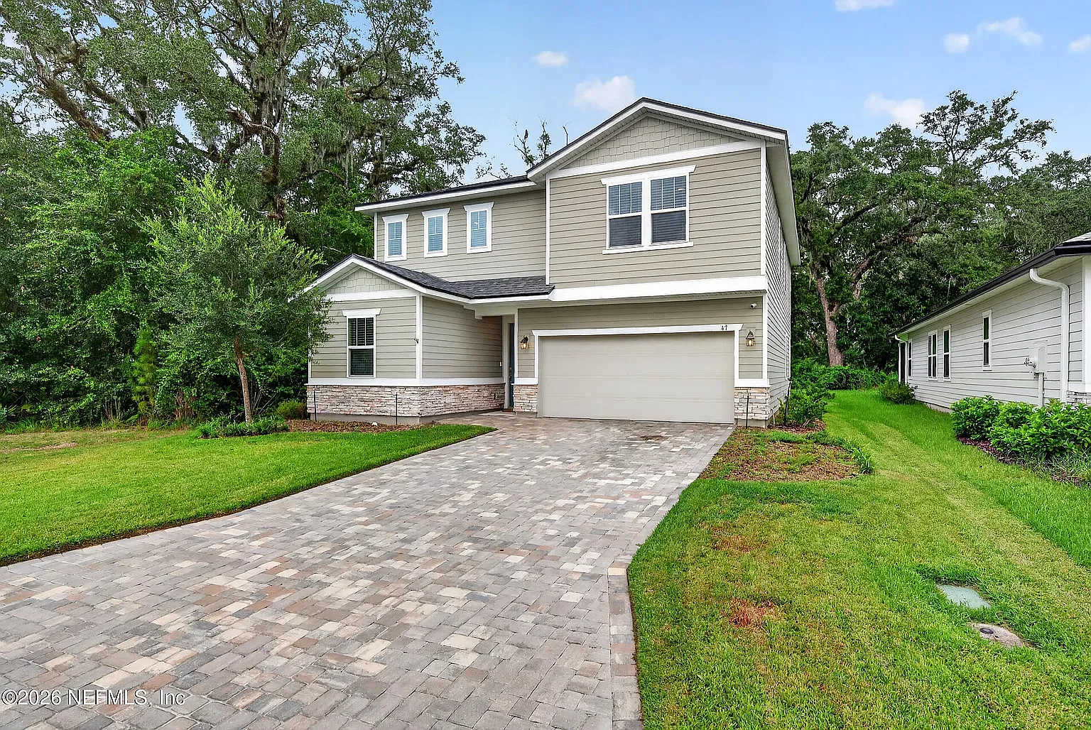 4 bed, 2.5 bath, 2646 sqft, $3,350 — Photo 2