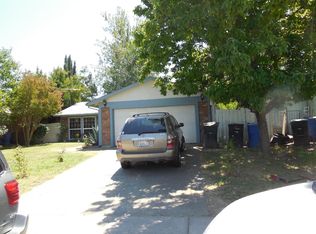 12 Loorz Ct, Sacramento, CA