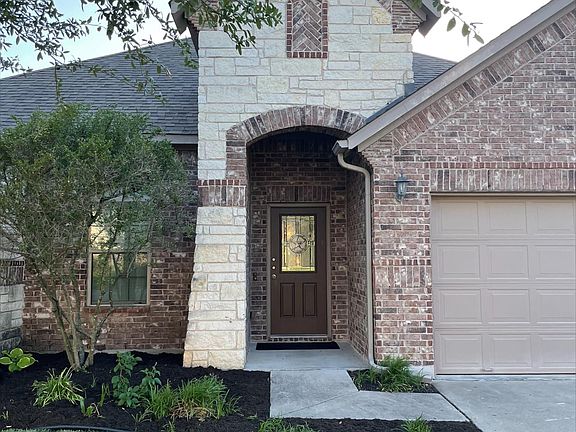 2nd image of 1028 Dyer Creek Pl