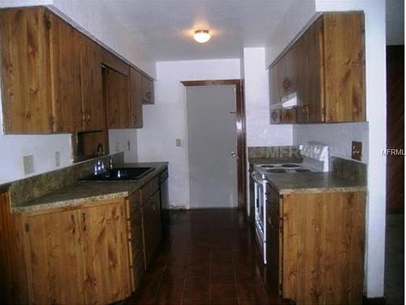 5th image of 5830 Elon Dr