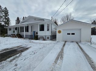 11 Suzan Dr, Bathurst, NB E2A4Y9