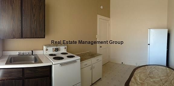 5th image of 340 Jefferson St APT 9