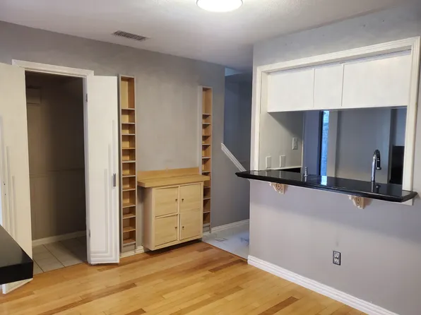 5616 Preston Oaks Rd APT 705, Dallas, TX 75254