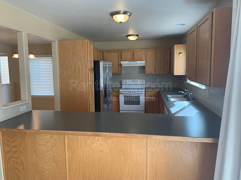 2615 Forecastle Dr — Photo 4
