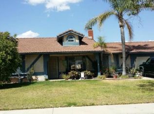 1136 W Lewis St, Rialto, CA 92377