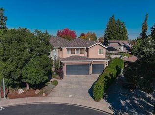 1900 Lakeview Ct, Modesto, CA 95355