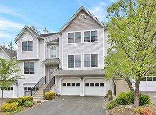 7 Forest Ridge Rd #7, Nyack, NY 10960