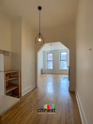 Rented by Citi Nest Group LLC | media 13