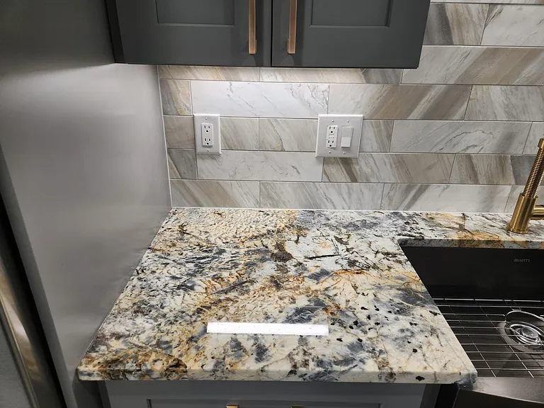 Granite kitchen countertops.