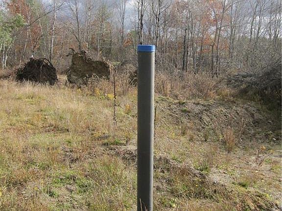 4th image of 743 Brewer Lake Road