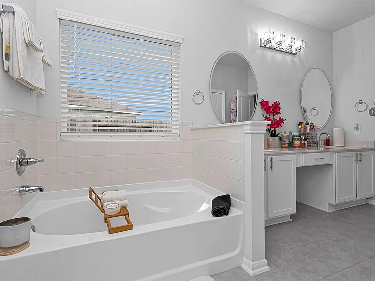 16318 Westley Ridge Dr — Photo 23