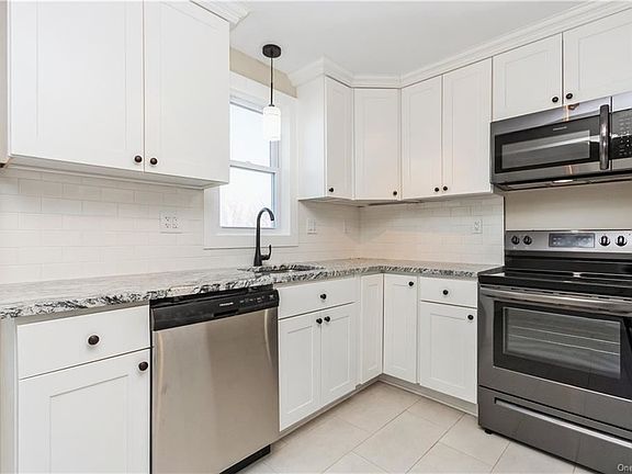 2nd image of 30 Craft Rd