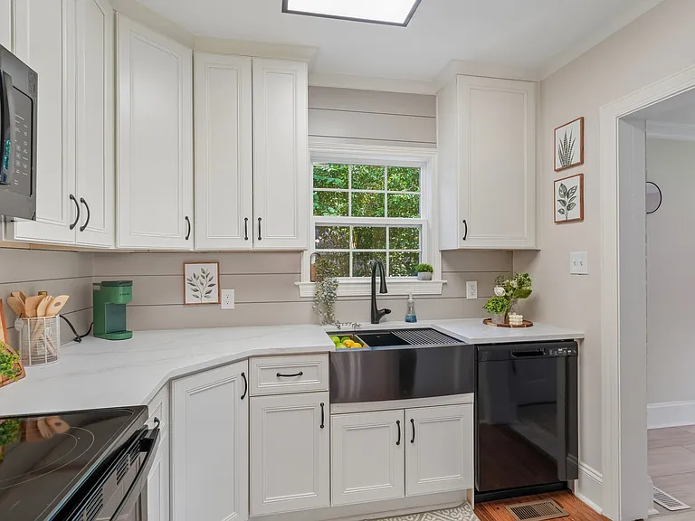 4065 Hiddenbrook Dr — Photo 12