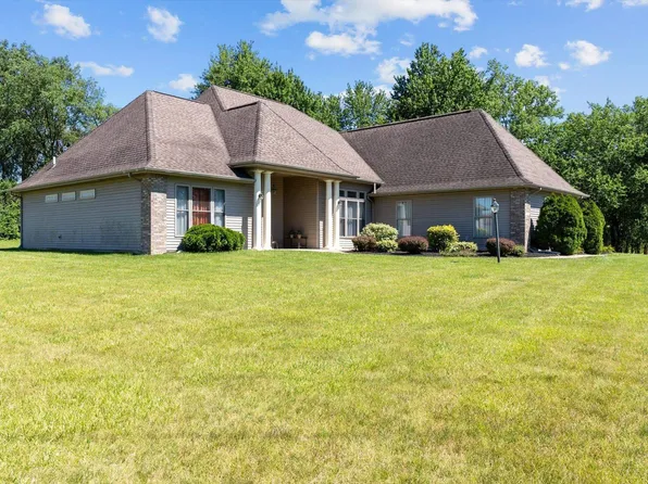 5813 Wayne Trce, Fort Wayne, IN 46816