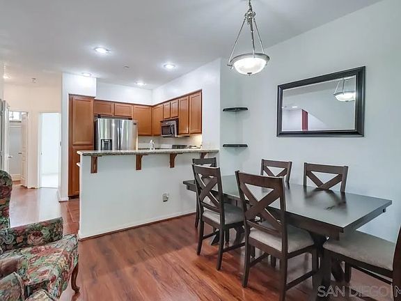 5th image of 4300 Newton Ave Unit 106