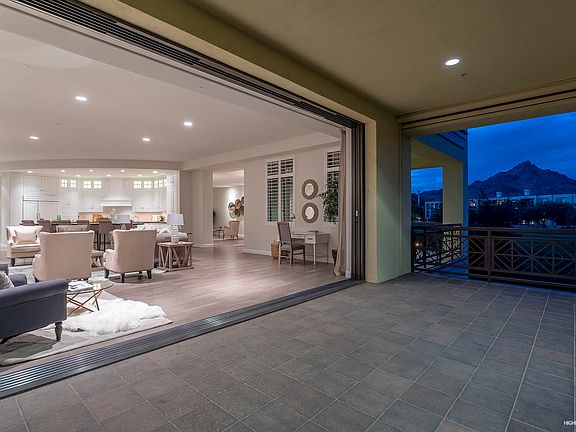 5th image of 2 Biltmore Est Unit 213