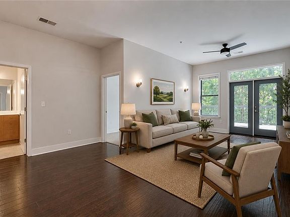 5th image of 425 Chapel St SW APT 2107