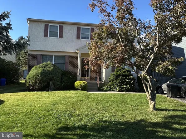 314 Greenbriar Ln, Havertown, PA 19083