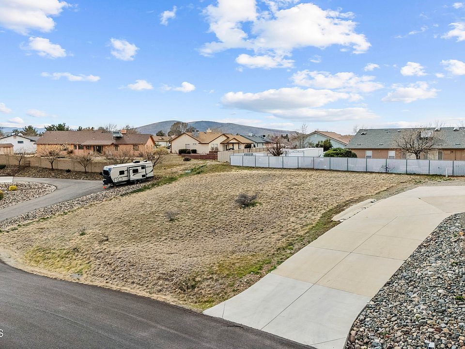 1st image of 5584 N Magpie Dr