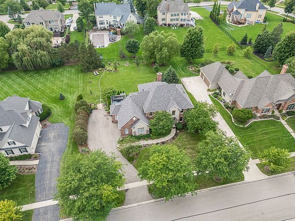 4th image of 4135 River Ridge Dr