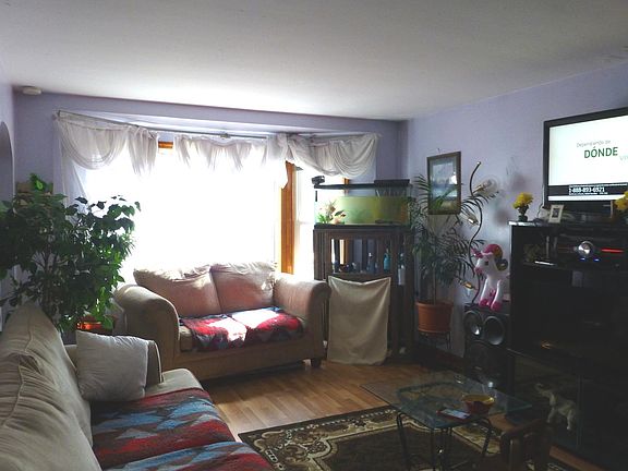 4th image of 2336 N Mason Ave