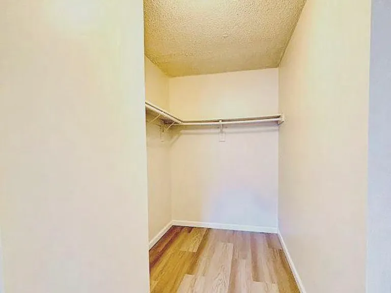 27 Joyner Ct — Photo 6