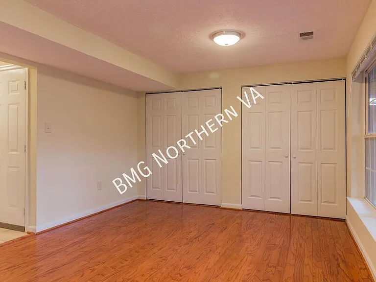 44126 Tippecanoe Ter — Photo 24