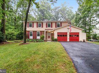 5702 Dove Nest Ct, Burke, VA