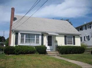 129 Oxford St, Cranston, RI 02920