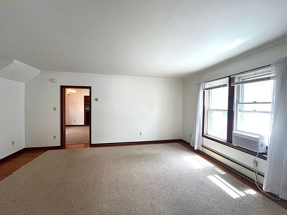 5th image of 40 W Caracas Ave APT A