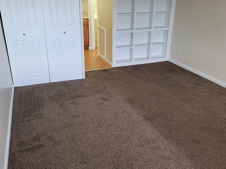 Greenleaf Apartments — Photo 13
