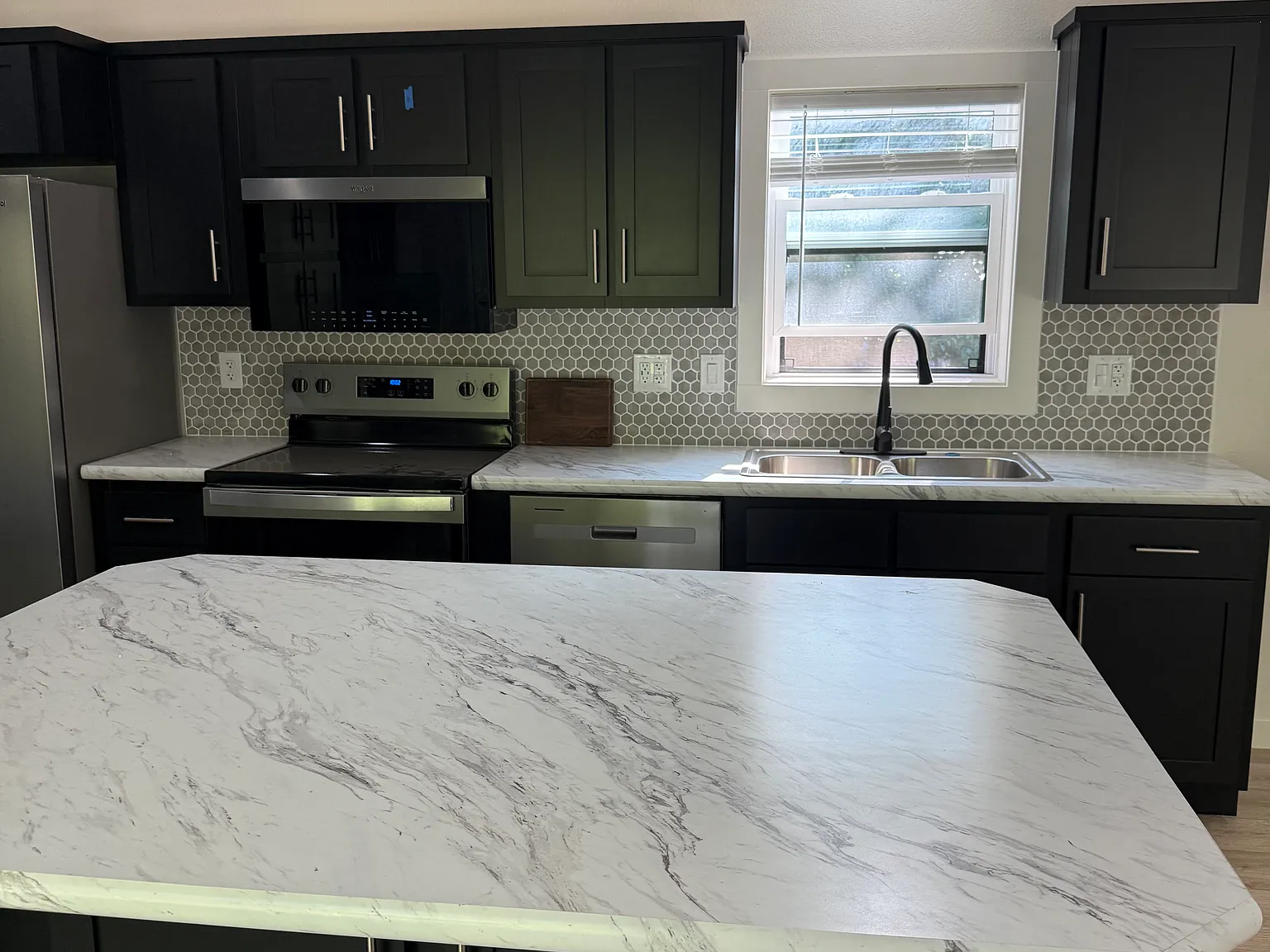2 bed, 1000 sqft, $2,100 — Photo 4