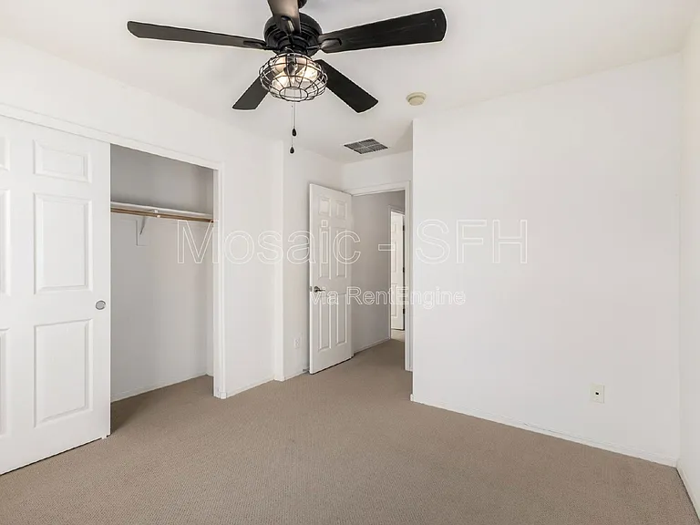 2656 E Boston St — Photo 26