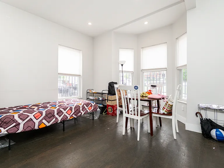 78 Forest St #1 — Photo 15