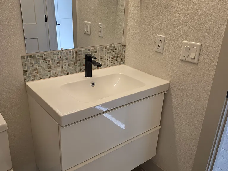 31 Louisburg Ln #A — Photo 17