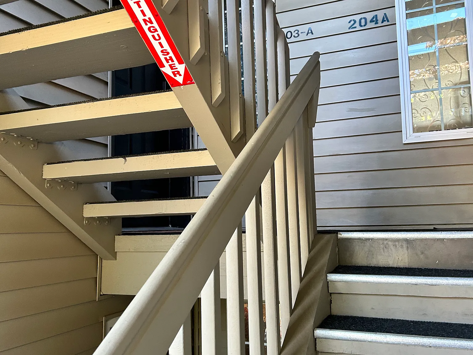 2 bed, 995 sqft, $1,700 — Photo 3
