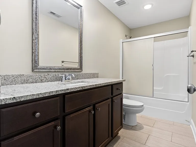 2297 Shady Ln NE — Photo 23