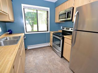 2680 Oxford St N APT 104, Roseville, MN 55113