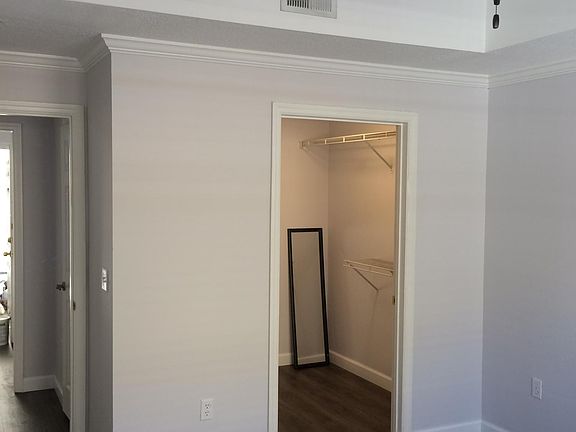 4th image of 800 S Dakota Ave APT 241