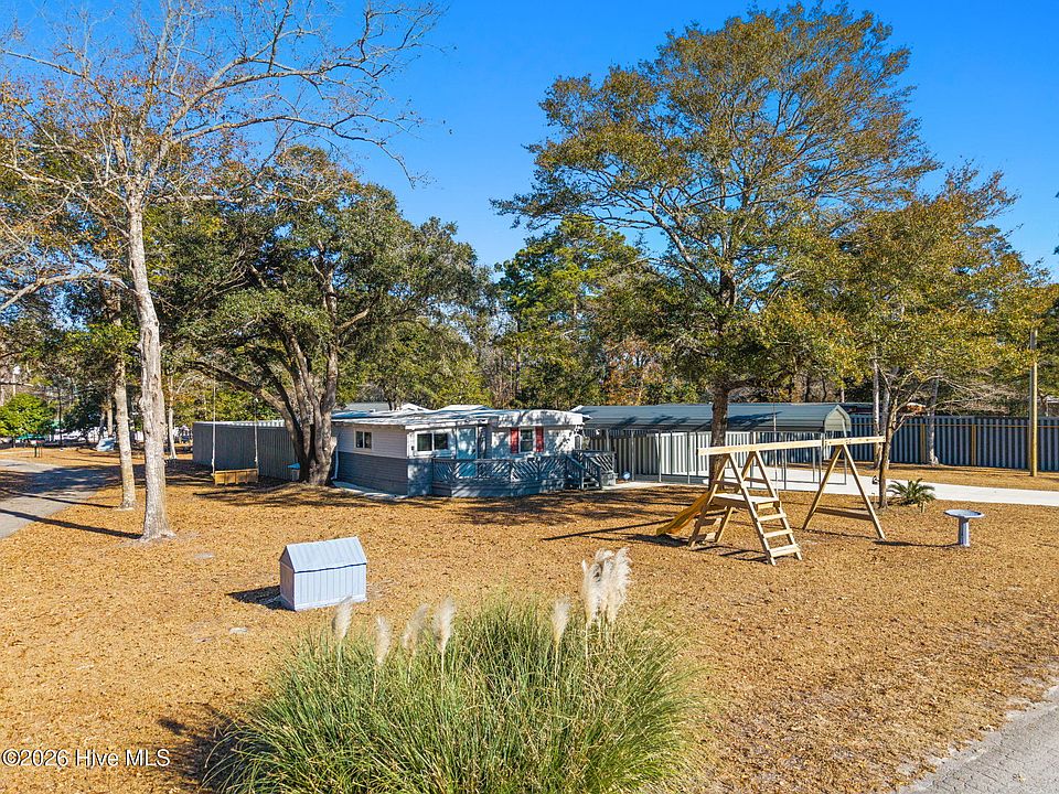 1st image of 182 Lake Drive SW