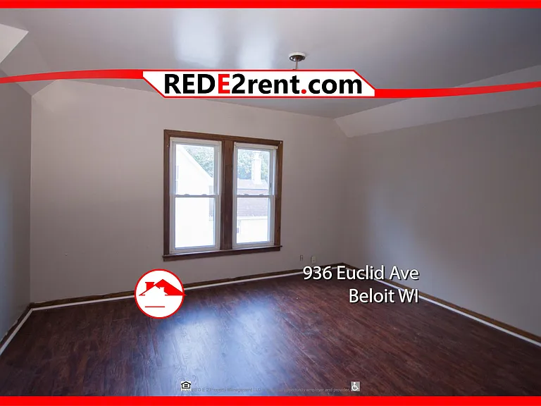 936 Euclid Ave — Photo 4