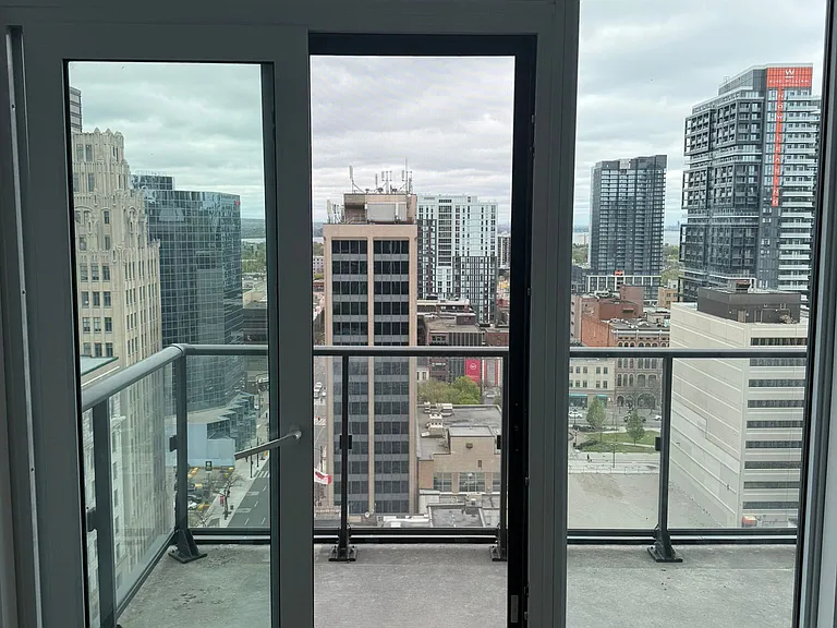 75 James St S #1703 — Photo 13
