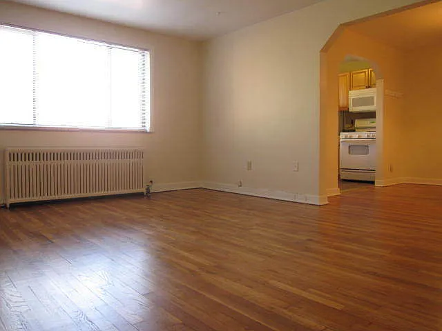 5540 5th Ave — Photo 16