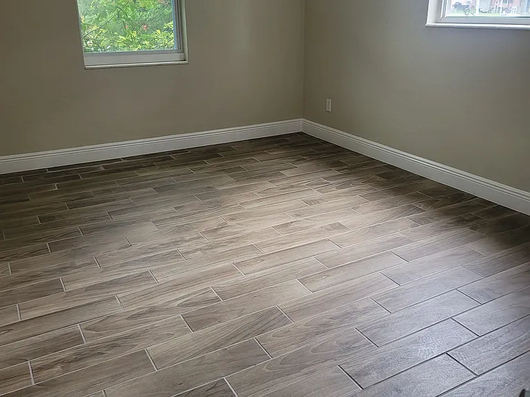 4846 Lake Ridge Ln — Photo 3