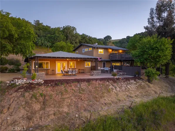 1745 Adelaida Rd, Paso Robles, CA 93446